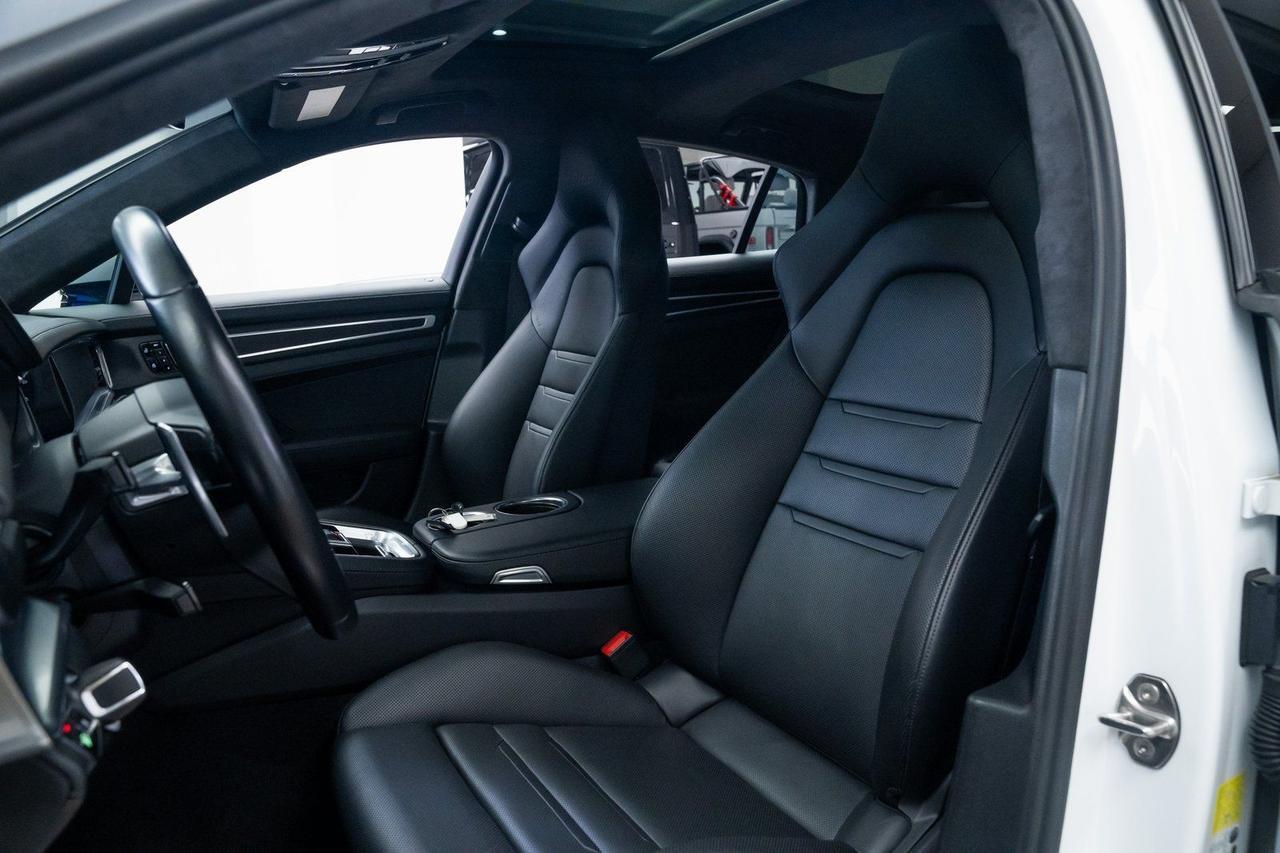 2019 Porsche Panamera Turbo 1 Owner Vented Seats Premium Plus Package Portland OR