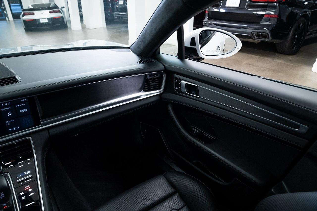 2019 Porsche Panamera Turbo 1 Owner Vented Seats Premium Plus Package Portland OR
