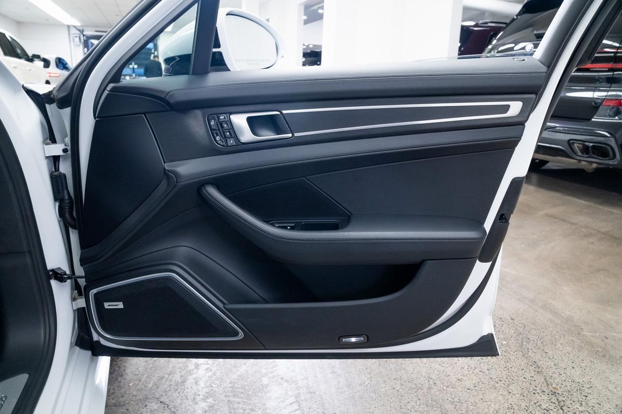 2019 Porsche Panamera Turbo 1 Owner Vented Seats Premium Plus Package Portland OR