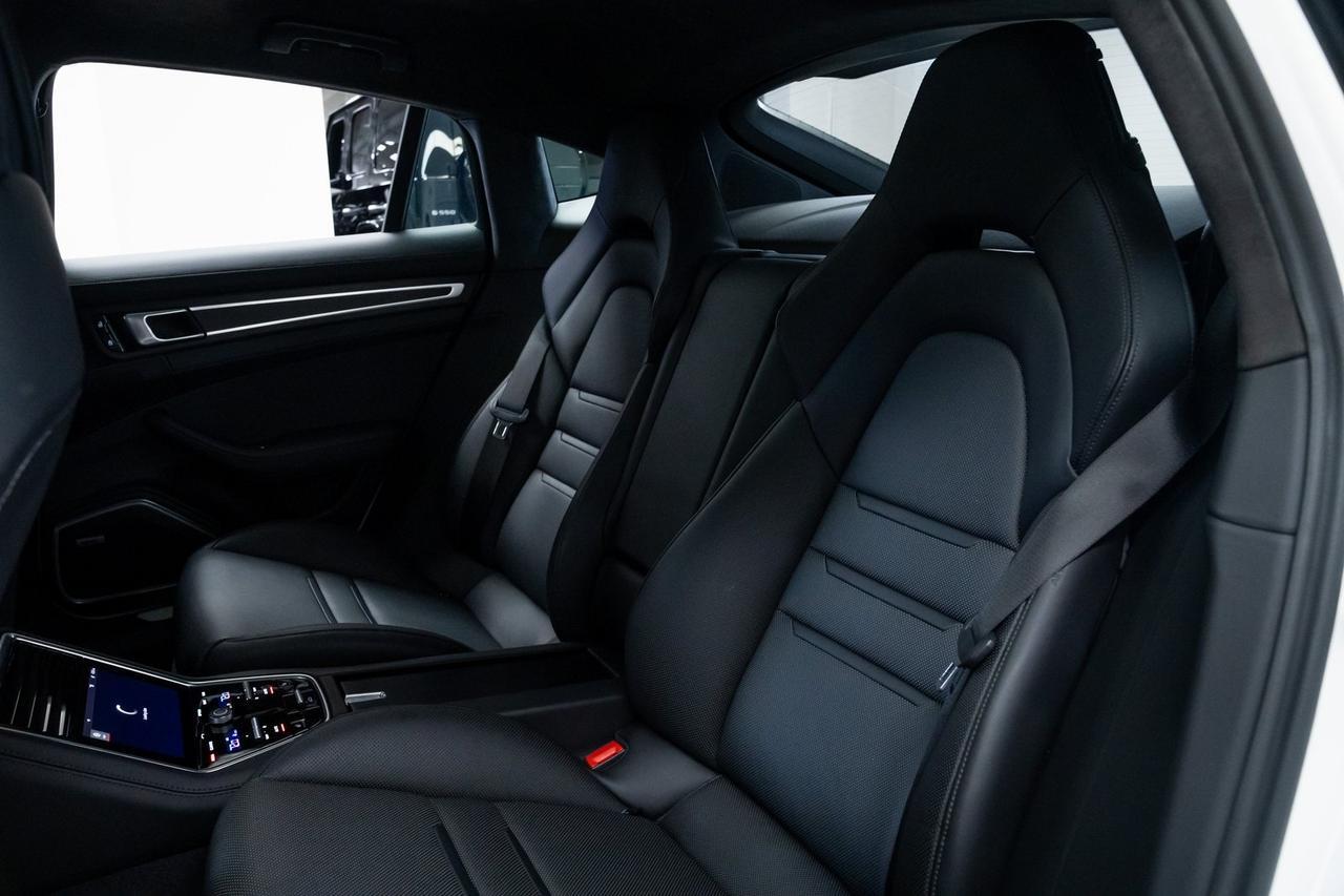 2019 Porsche Panamera Turbo 1 Owner Vented Seats Premium Plus Package Portland OR