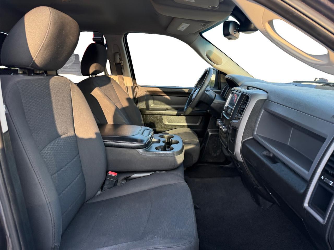 2019 RAM 1500 CLASSIC EXPRESS Tradesman Kansas City MO