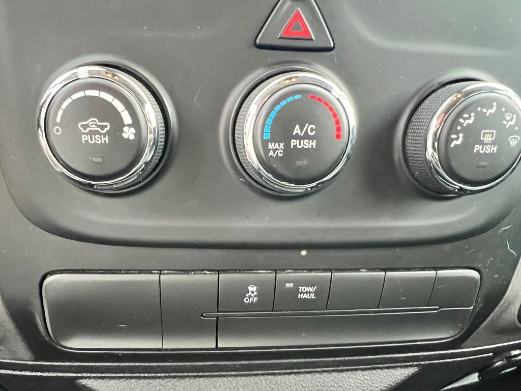 2019 RAM 1500 CLASSIC TRADESMAN Des Moines WA