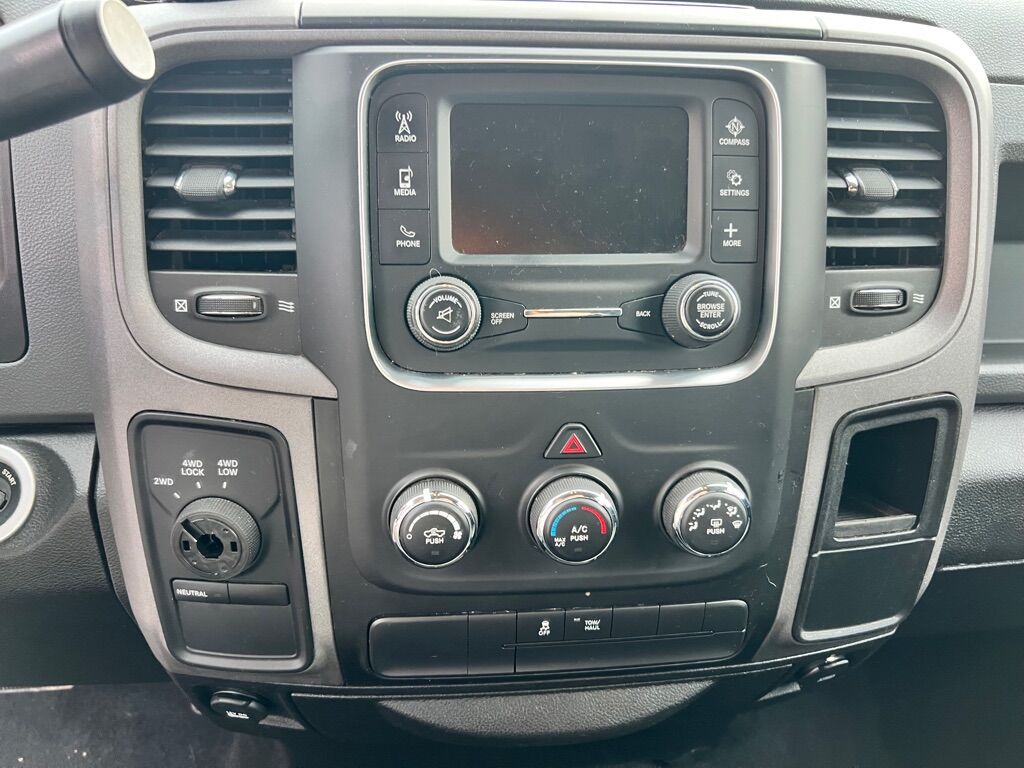 2019 RAM 1500 CLASSIC TRADESMAN Des Moines WA