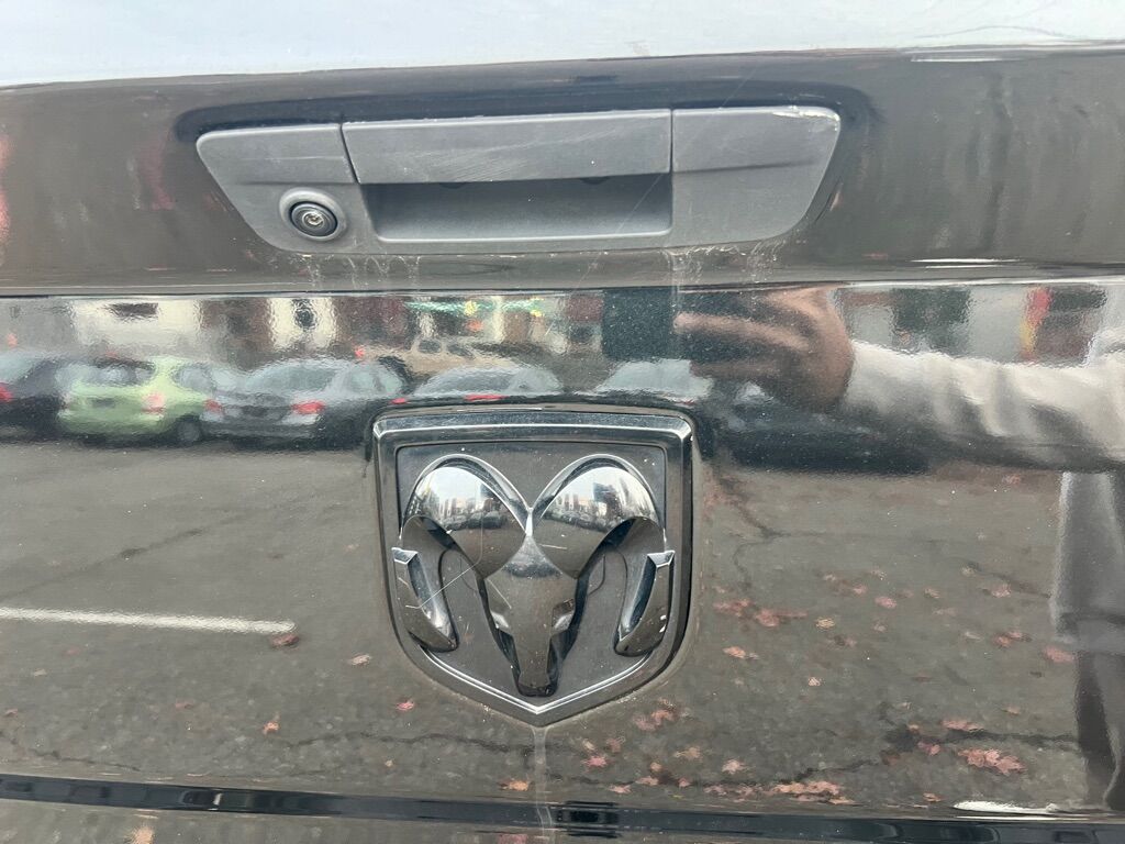 2019 RAM 1500 CLASSIC TRADESMAN Des Moines WA