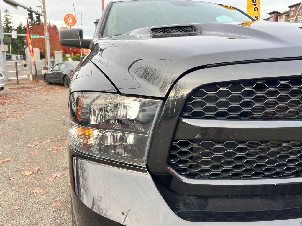 2019 RAM 1500 CLASSIC TRADESMAN Des Moines WA