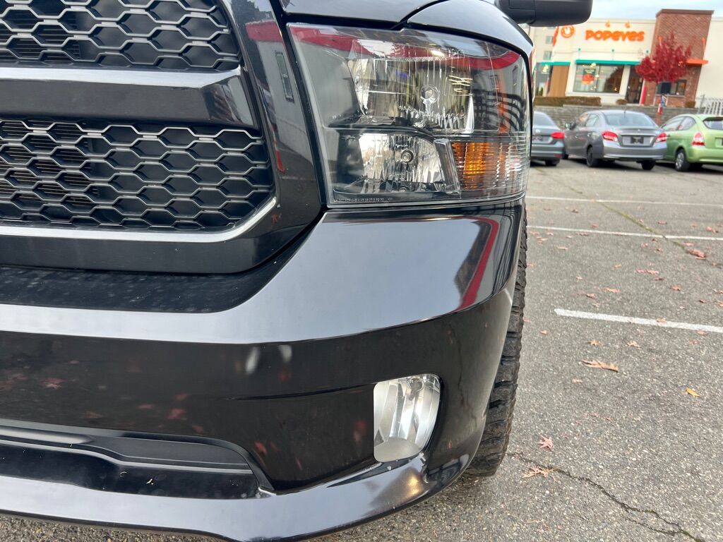2019 RAM 1500 CLASSIC TRADESMAN Des Moines WA