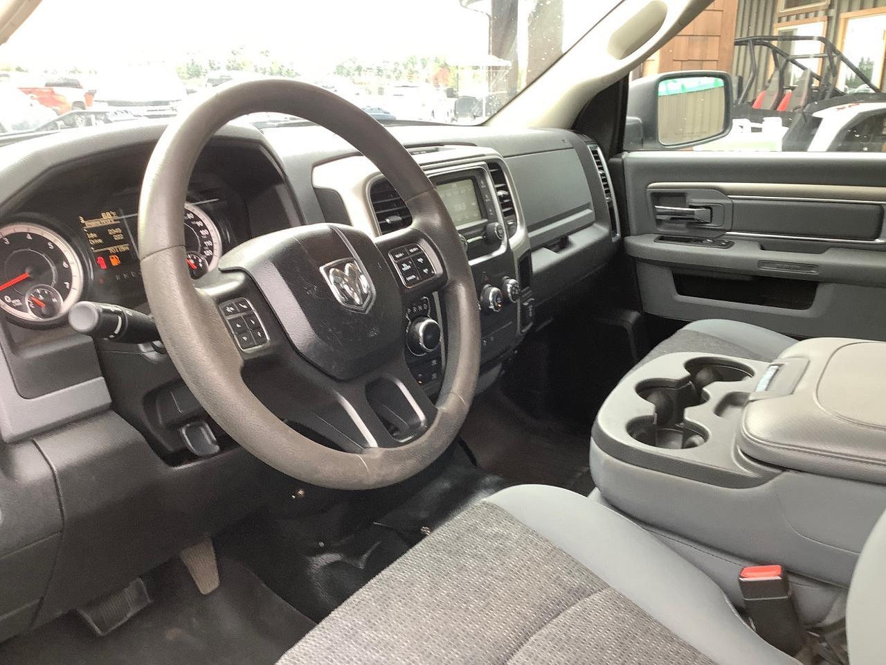 2019 RAM 1500 Classic Tradesman Quad Cab 4WD Hayden ID