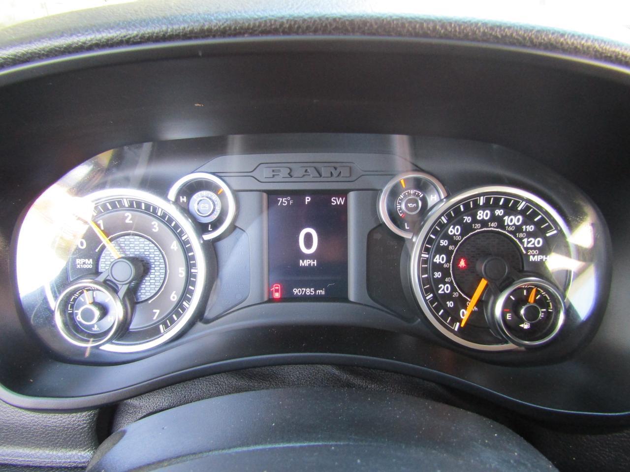 2019 RAM 2500 Tradesman 4x4 Crew Cab 8 Box Grand Prairie TX