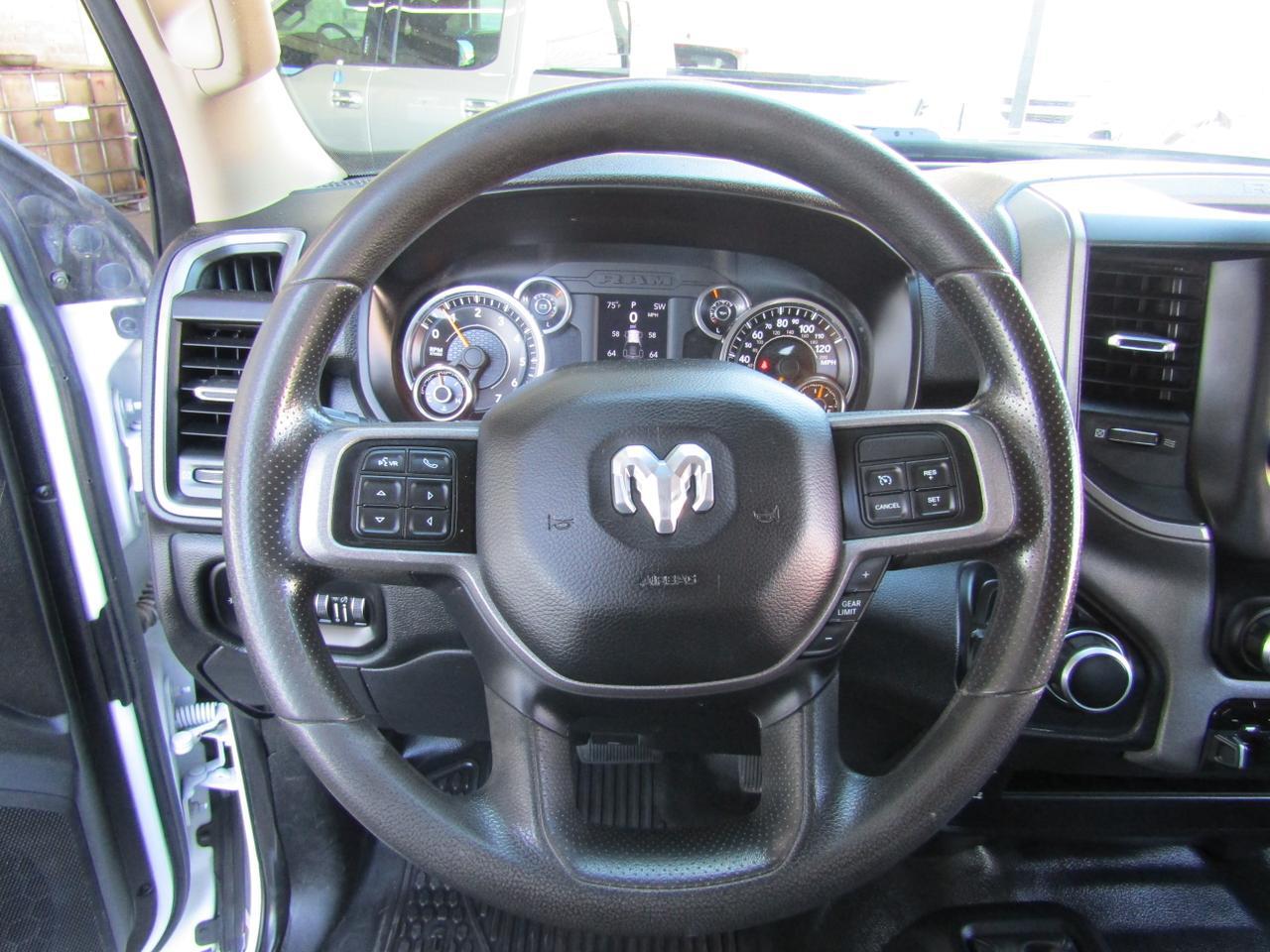 2019 RAM 2500 Tradesman 4x4 Crew Cab 8 Box Grand Prairie TX