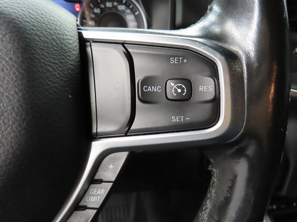 2019 Ram 1500 4x4 Crew Cab Big Horn Fond du Lac WI