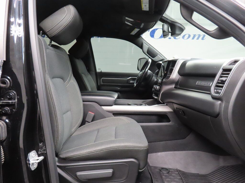 2019 Ram 1500 4x4 Crew Cab Big Horn Fond du Lac WI