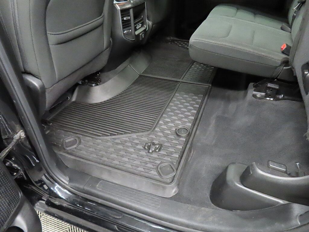 2019 Ram 1500 4x4 Crew Cab Big Horn Fond du Lac WI