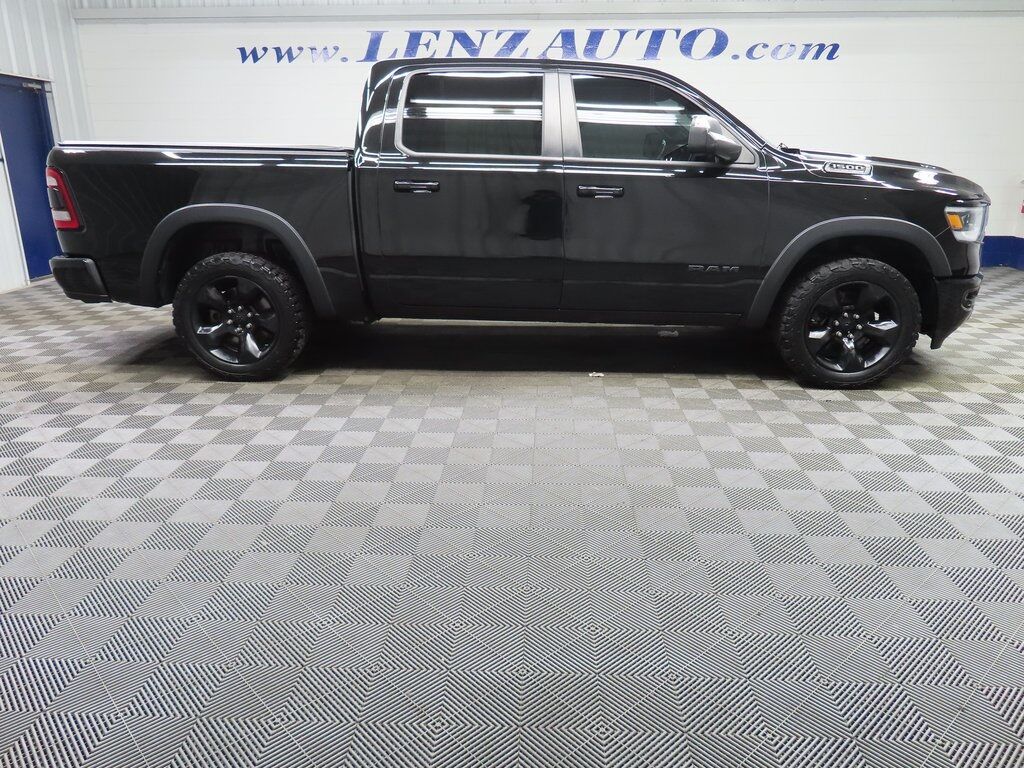 2019 Ram 1500 4x4 Crew Cab Big Horn Fond du Lac WI