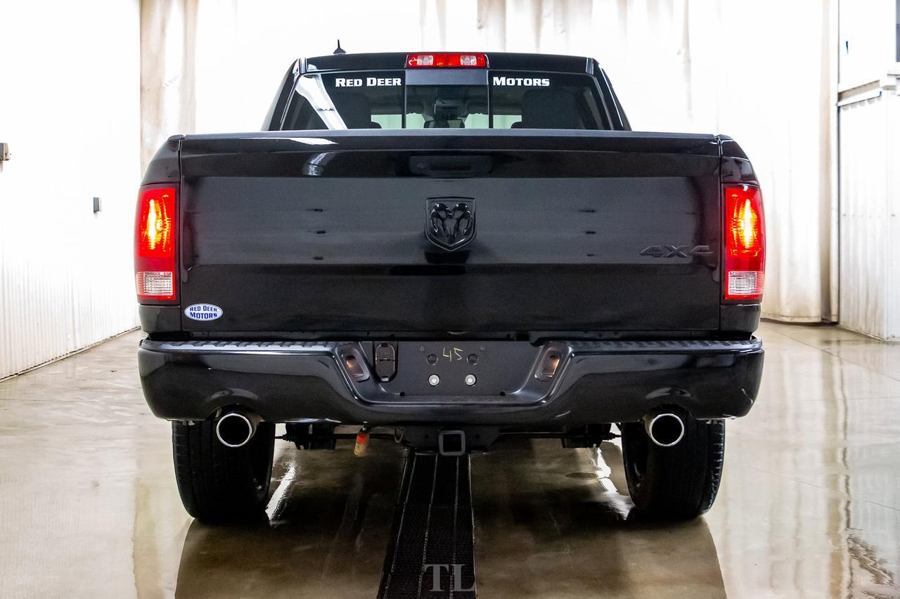 2019 Ram 1500 4x4 Crew Cab Classic Black Pkg. Roof BCam Red Deer AB