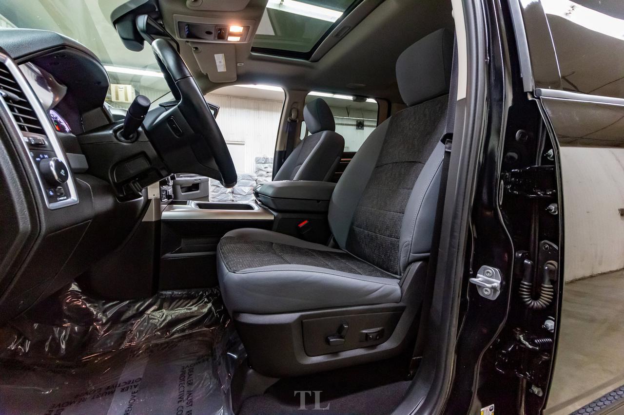 2019 Ram 1500 4x4 Crew Cab Classic Black Pkg. Roof BCam Red Deer AB