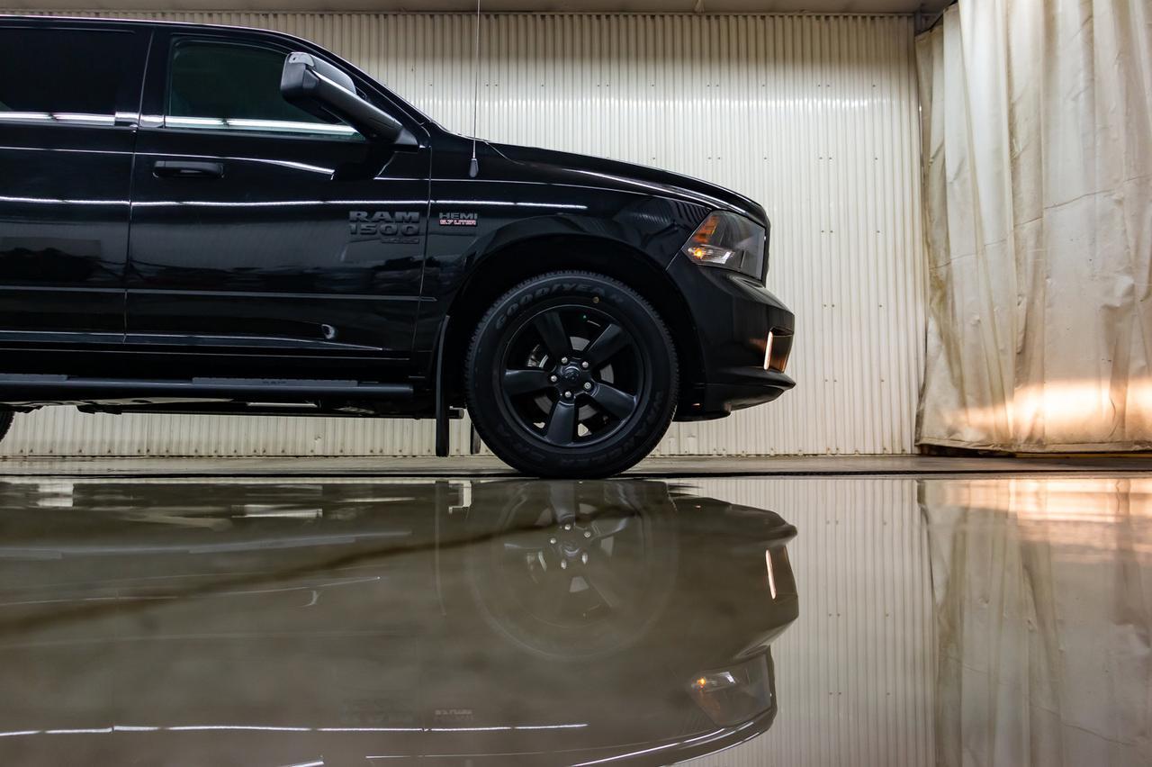 2019 Ram 1500 4x4 Crew Cab Classic Express BCam Red Deer AB