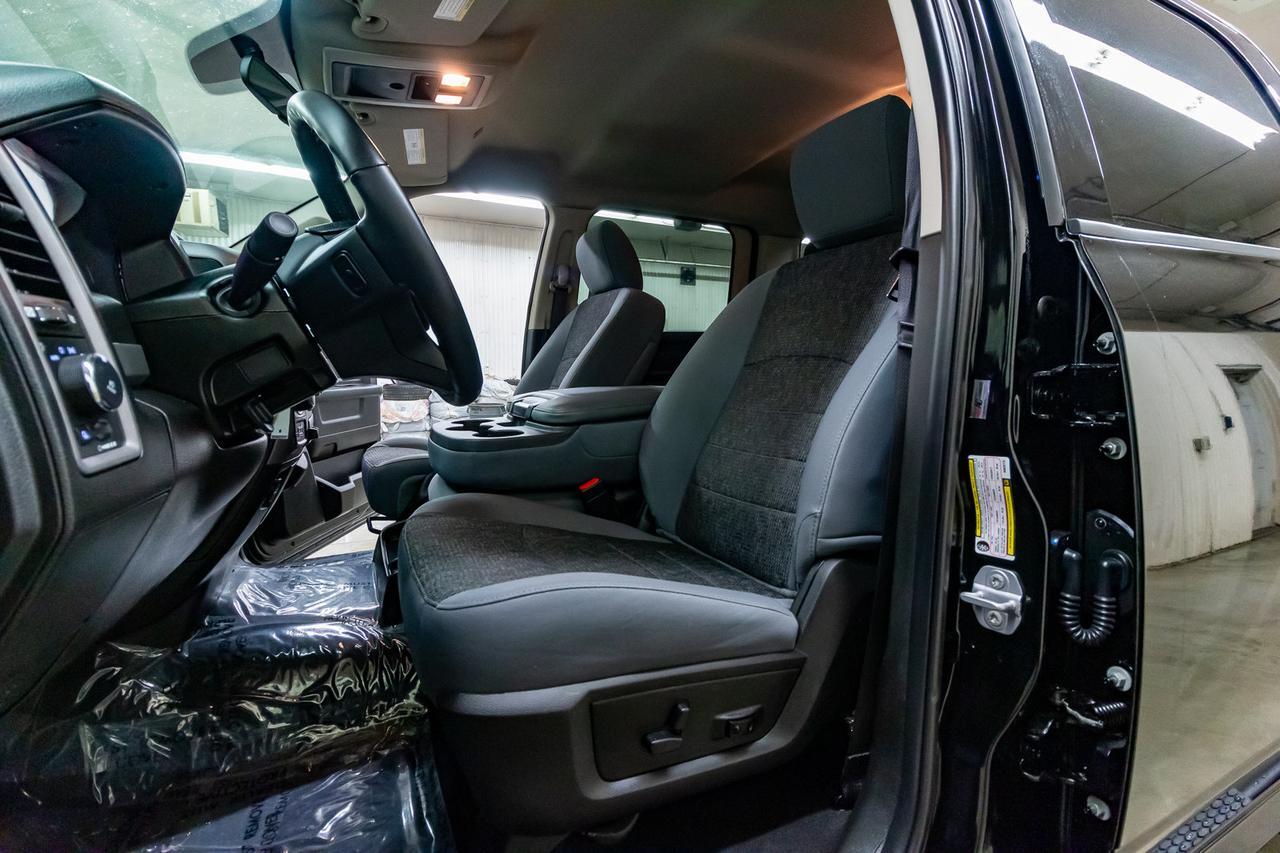 2019 Ram 1500 4x4 Crew Cab Classic Express BCam Red Deer AB