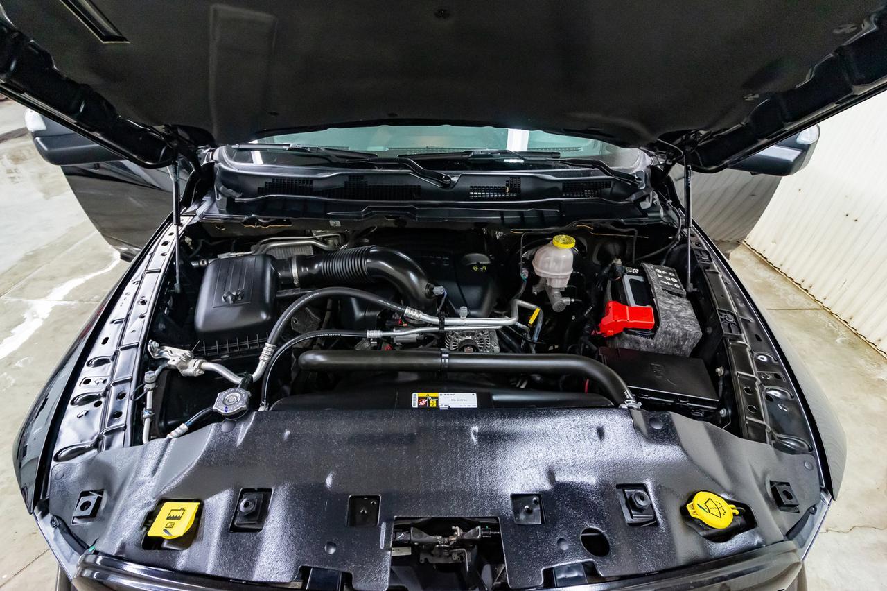 2019 Ram 1500 4x4 Crew Cab Classic Express BCam Red Deer AB