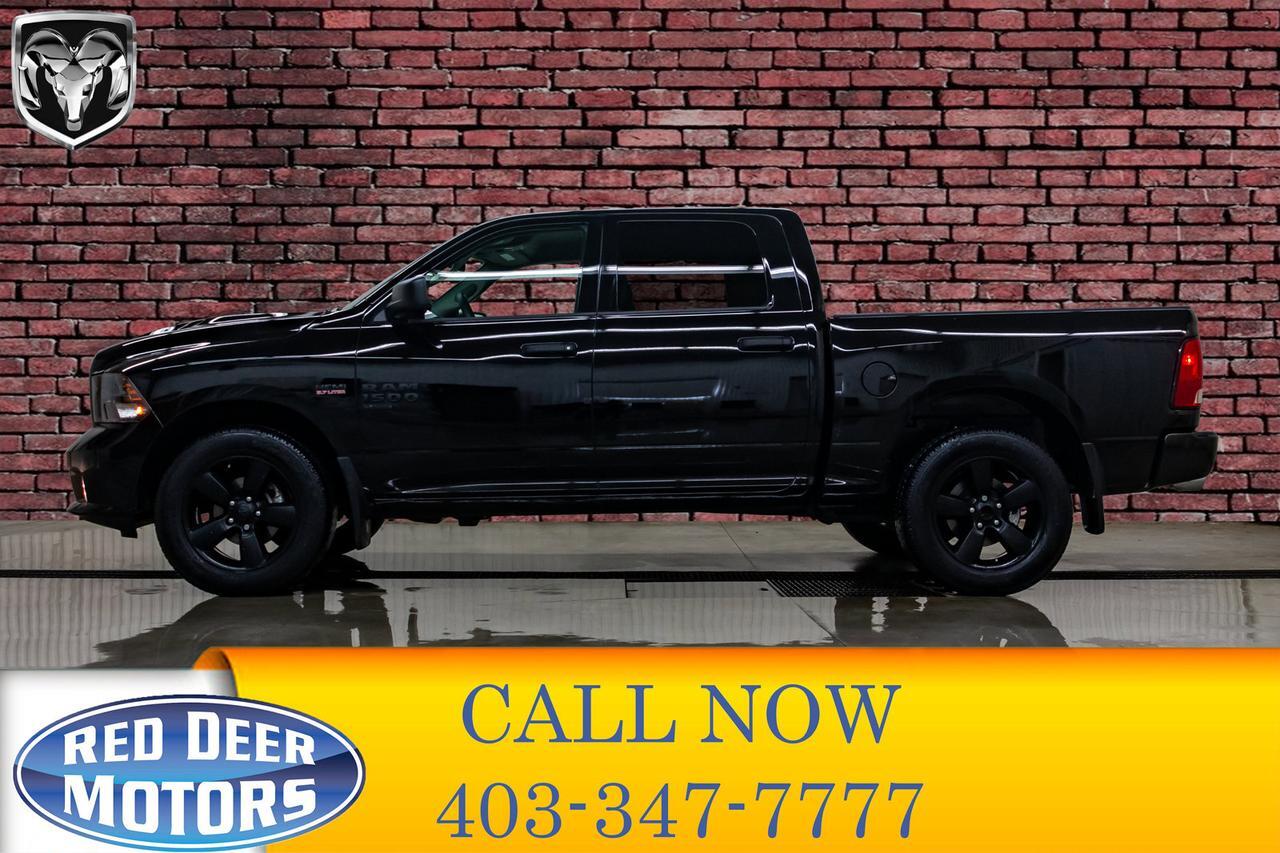 2019 Ram 1500 4x4 Crew Cab Classic Express Blackout Bcam