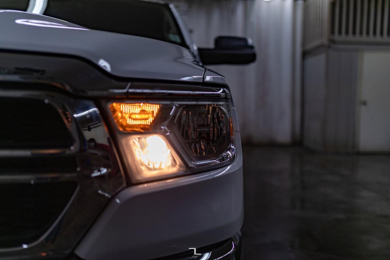 2019 Ram 1500 4x4 Crew Cab SXT Longbox BCam Topper Red Deer AB