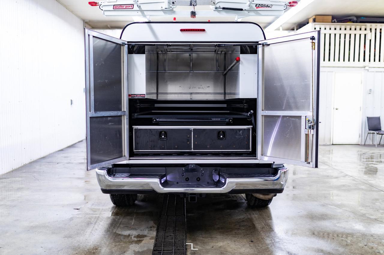 2019 Ram 1500 4x4 Crew Cab SXT Longbox BCam Topper Red Deer AB