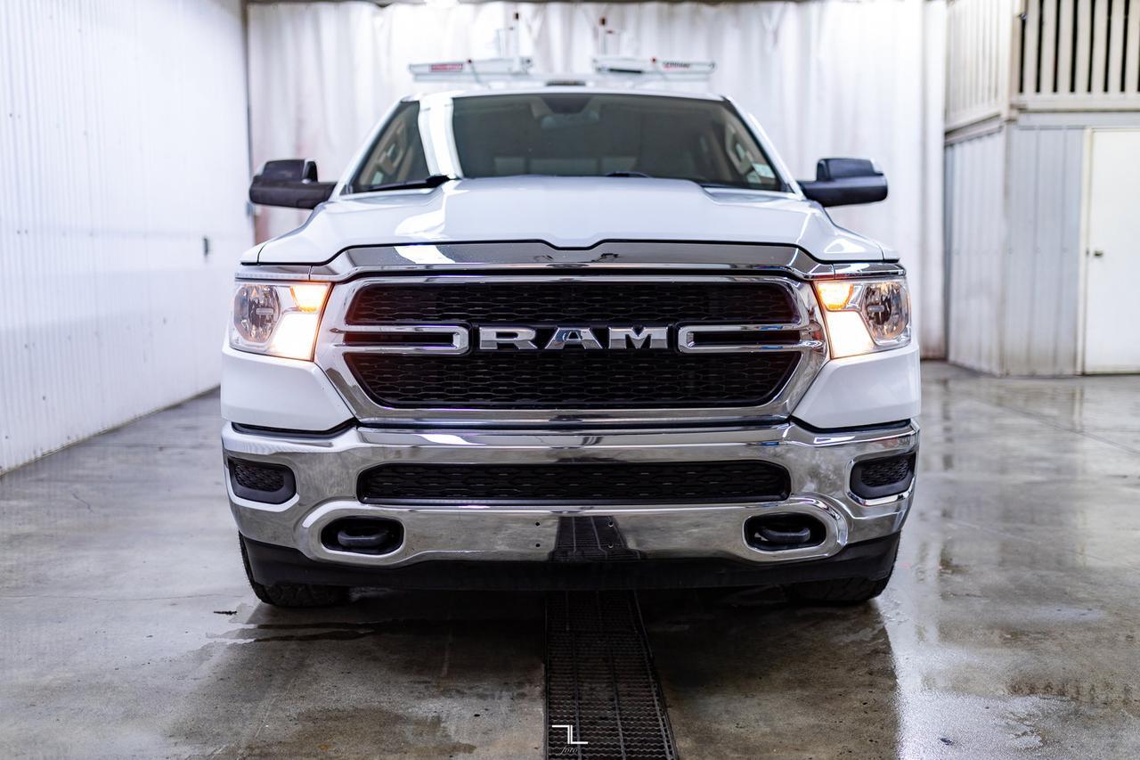 2019 Ram 1500 4x4 Crew Cab SXT Longbox BCam Topper Red Deer AB