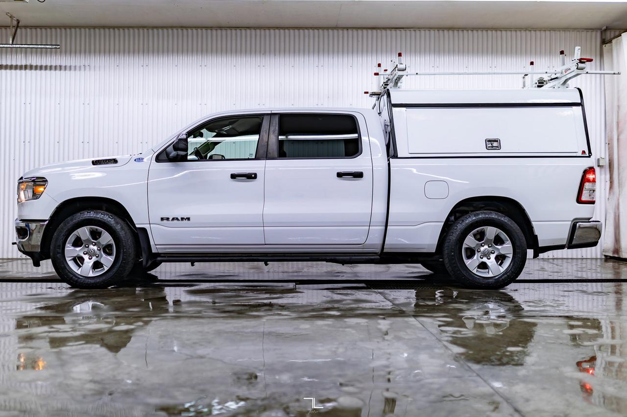 2019 Ram 1500 4x4 Crew Cab SXT Longbox BCam Topper Red Deer AB