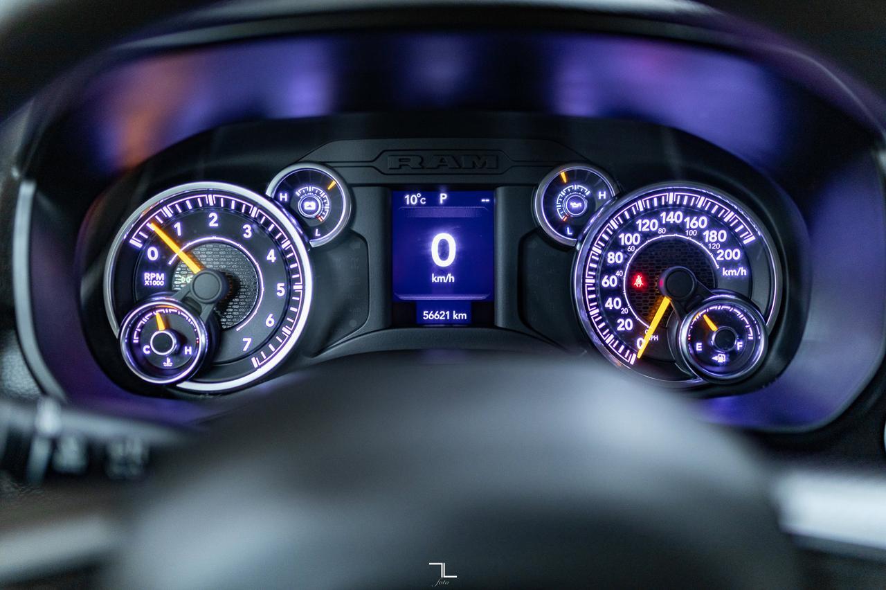 2019 Ram 1500 4x4 Crew Cab SXT Longbox BCam Topper Red Deer AB