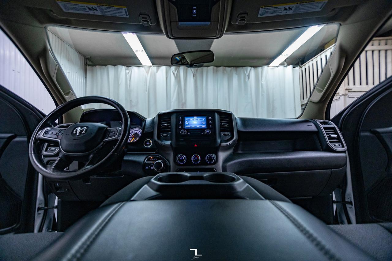 2019 Ram 1500 4x4 Crew Cab SXT Longbox BCam Topper Red Deer AB