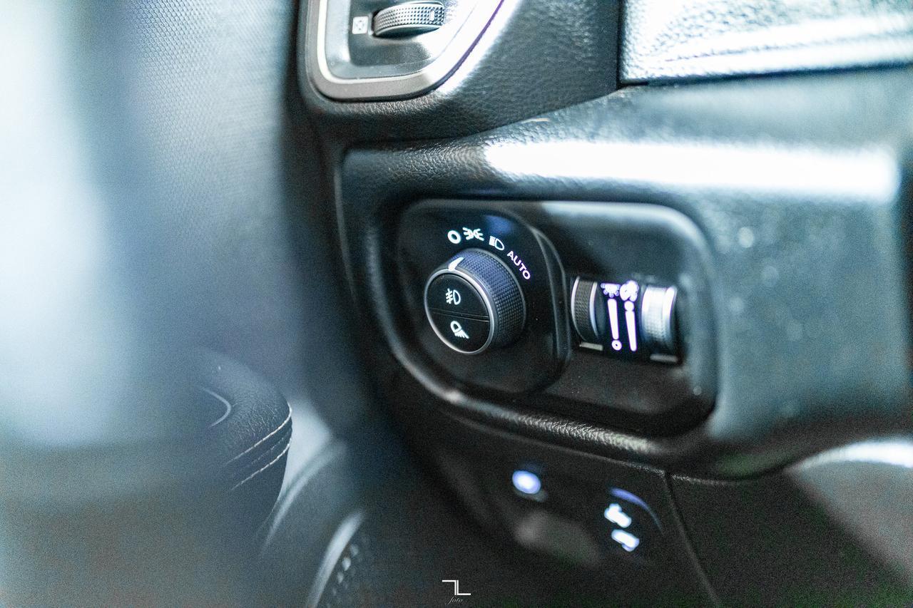 2019 Ram 1500 4x4 Crew Cab Sport Leather Roof Nav Red Deer AB