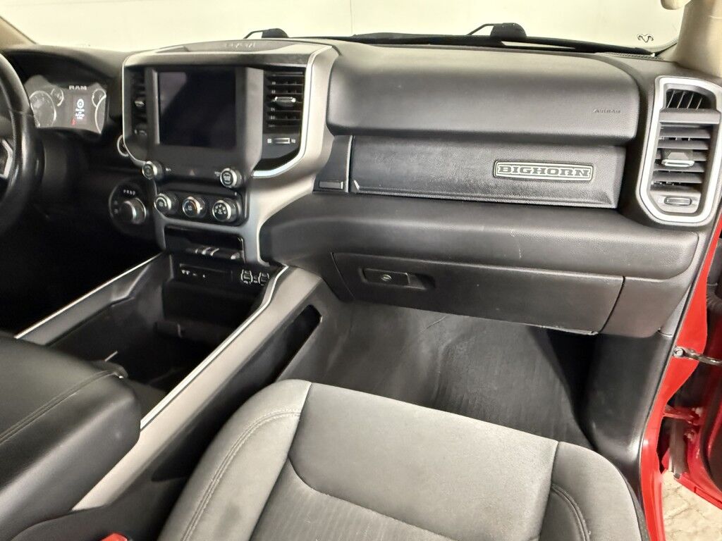 2019 Ram 1500 Big Horn 4x4 Crew Cab Hemi w/Bucket Seats Maumee OH