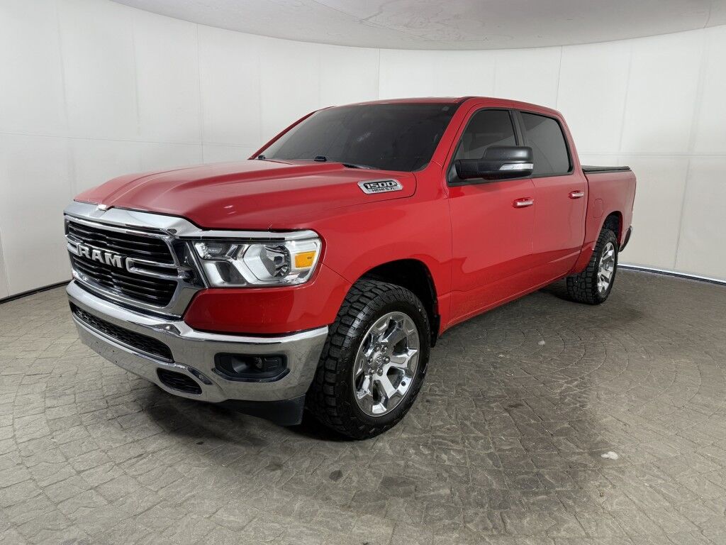 2019 Ram 1500 Big Horn 4x4 Crew Cab Hemi w/Bucket Seats Maumee OH