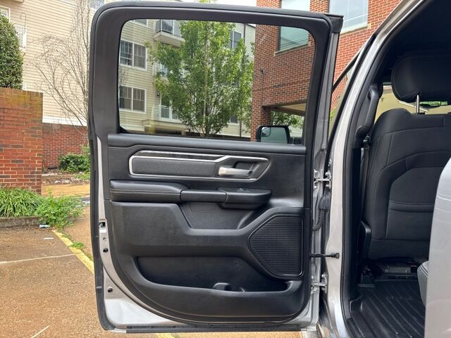 2019 Ram 1500 Big Horn Crew Cab 4WD Arlington VA