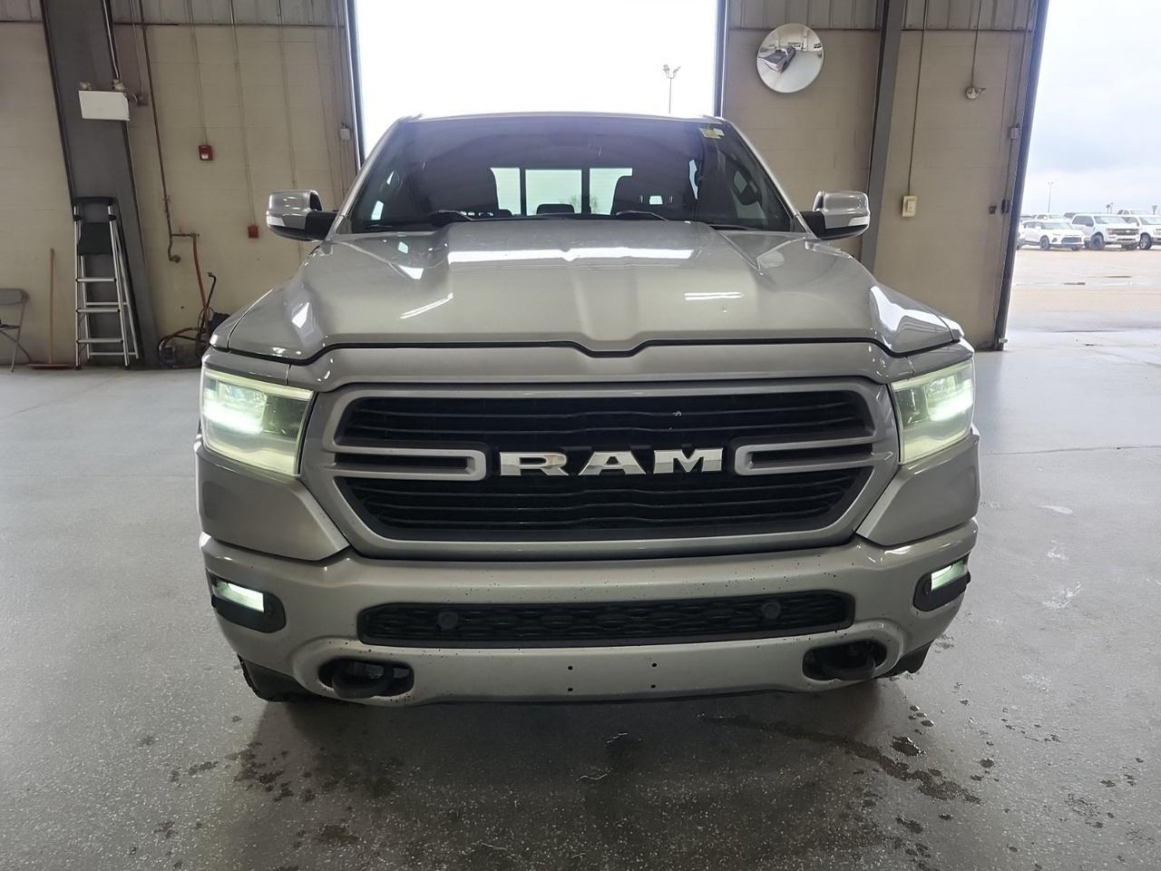 2019 Ram 1500 Big Horn Crew Cab 4x4 | HEMI V8 | NAV | Remote Start | Backup Camera | Park Assist Redwater AB