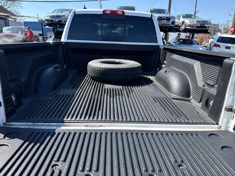 2019 Ram 1500 Big Horn Crew Cab LB 4WD Arlington VA