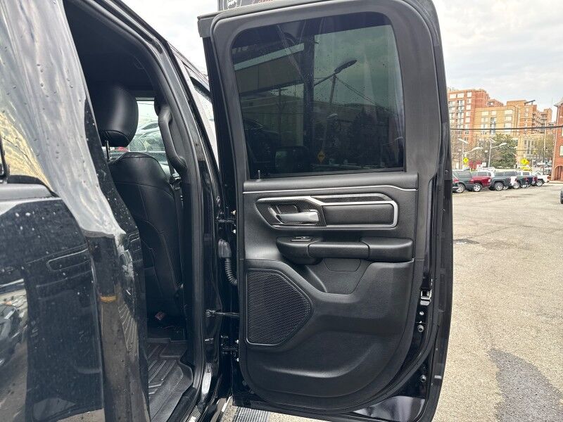 2019 Ram 1500 Big Horn Crew Cab LB 4WD w/ Big Horn Non-BSG Level 2 Group w/Media Hub Arlington VA