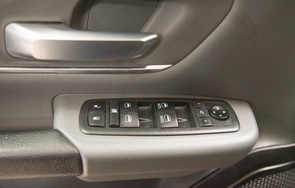 2019 Ram 1500 Big Horn/Lone Star Akron OH