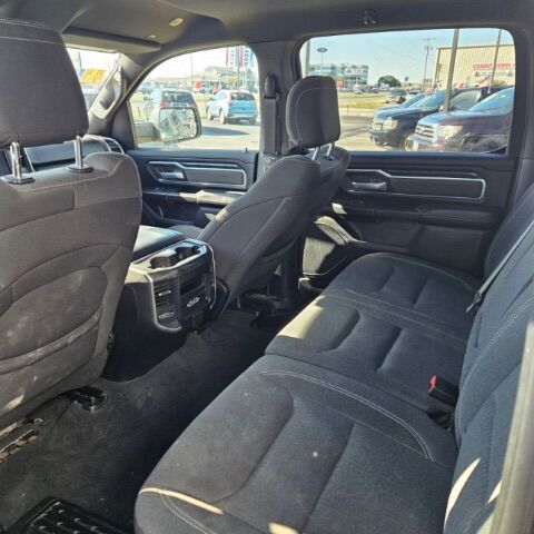 2019 Ram 1500 Big Horn/Lone Star Crew Cab 4x4 5'7 Box