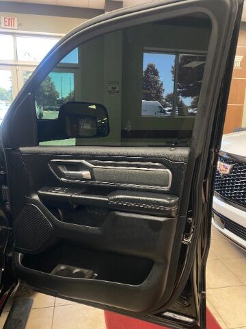 2019 Ram 1500 Big Horn/Lone Star Crew Cab 4x4 5'7 Box Charlotte NC