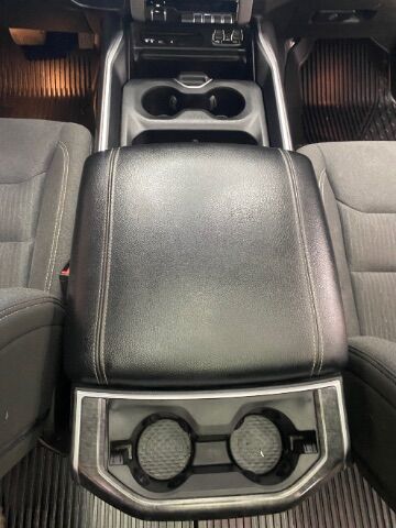 2019 Ram 1500 Big Horn/Lone Star Crew Cab 4x4 5'7 Box Charlotte NC