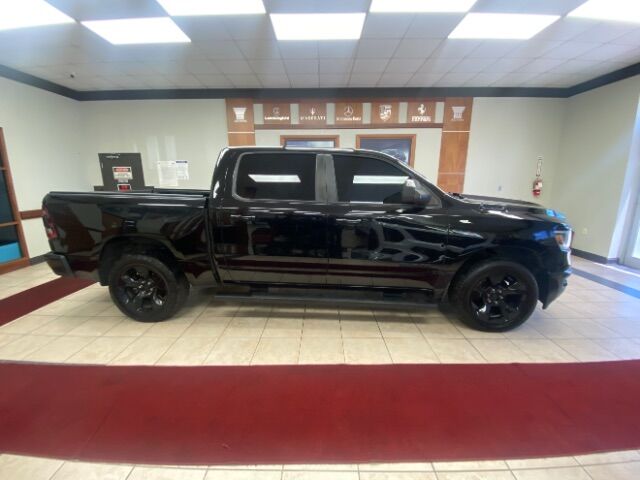 2019 Ram 1500 Big Horn/Lone Star Crew Cab 4x4 5'7 Box