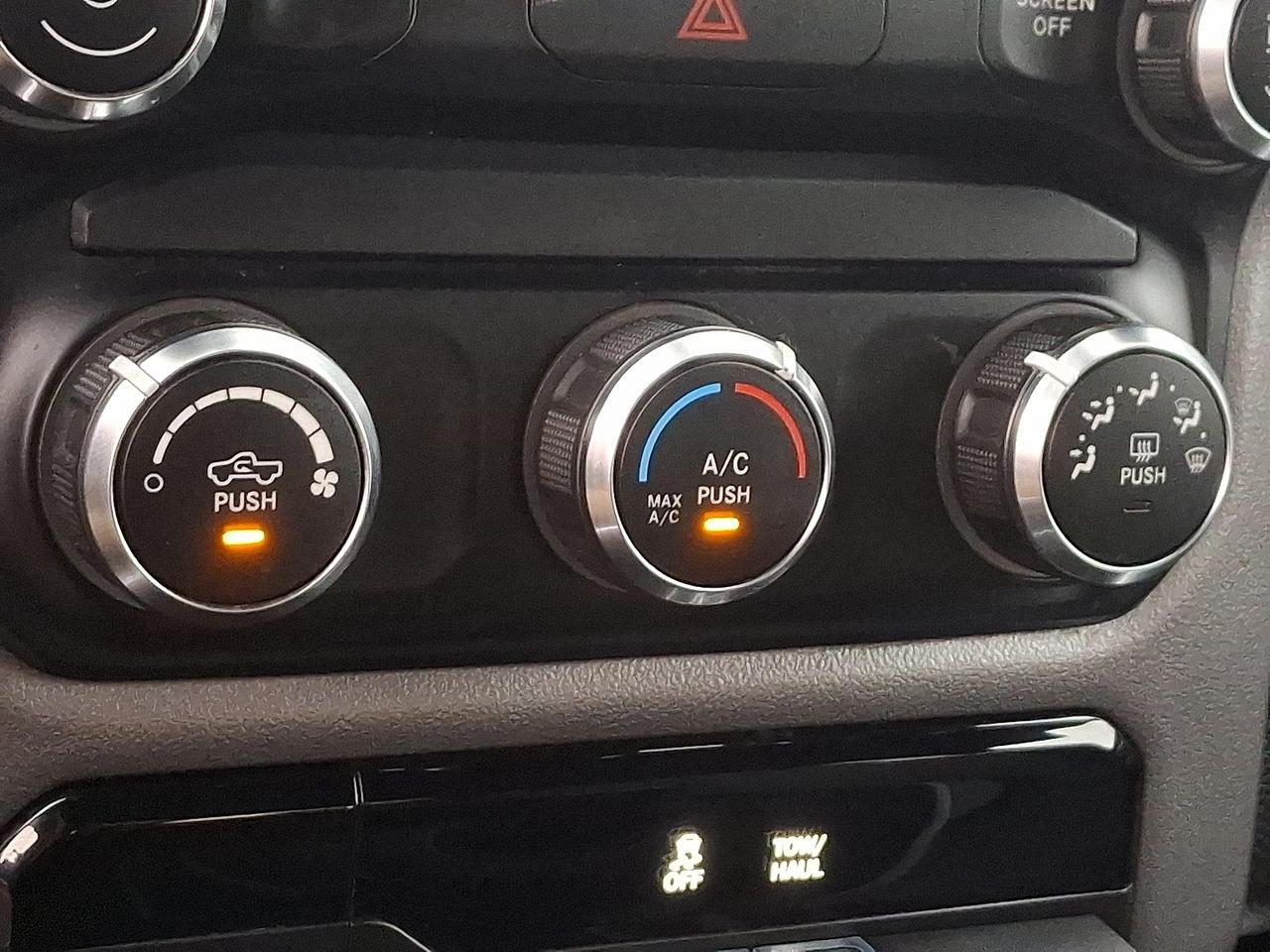 2019 Ram 1500 Big Horn/Lone Star Crew Cab 4x4 5&apos;7&quot; Box Vineland NJ