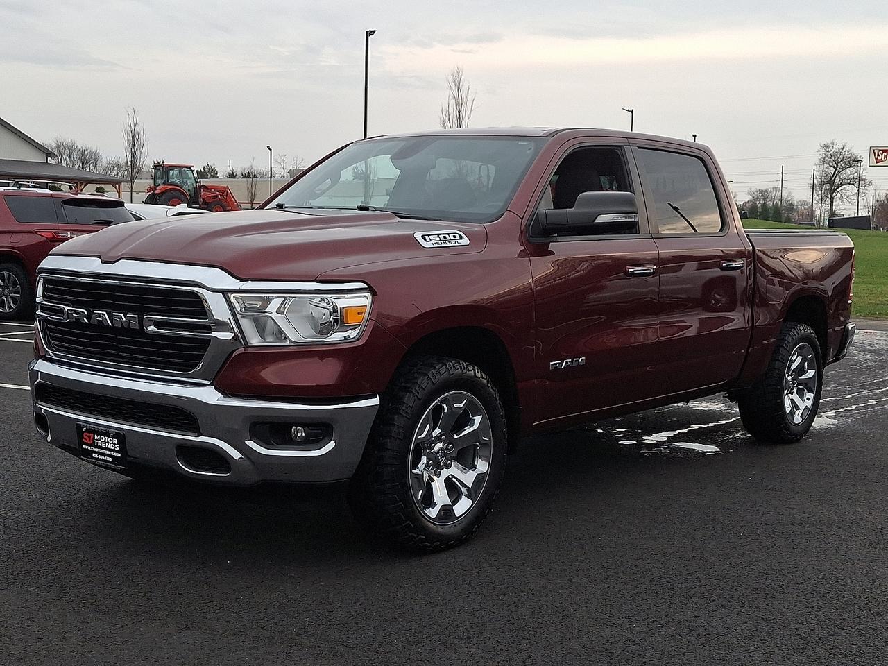 2019 Ram 1500 Big Horn/Lone Star Crew Cab 4x4 5&apos;7&quot; Box