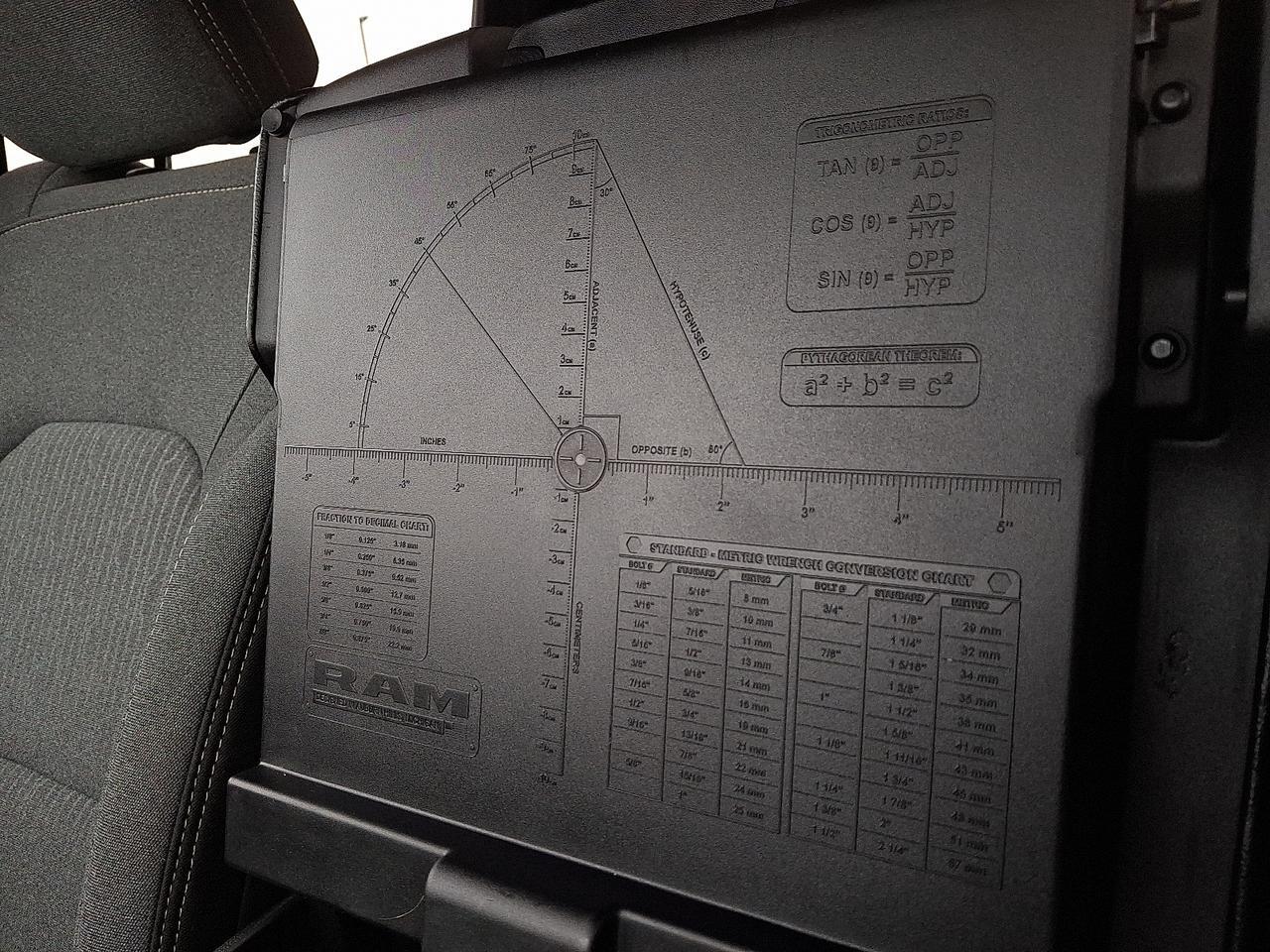 2019 Ram 1500 Big Horn/Lone Star Crew Cab 4x4 5&apos;7&quot; Box Vineland NJ