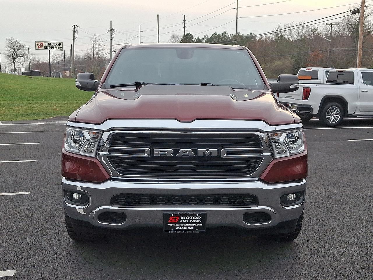 2019 Ram 1500 Big Horn/Lone Star Crew Cab 4x4 5&apos;7&quot; Box