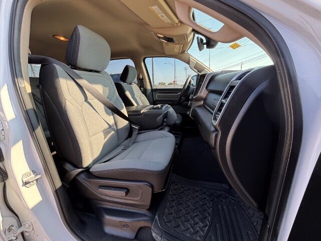 2019 Ram 1500 Big Horn/Lone Star Crew Cab 4x4 6'4 Box Austin TX