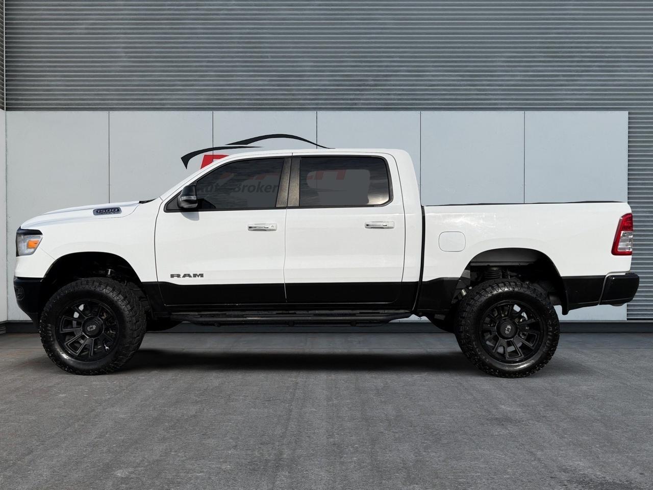 2019 Ram 1500 Big Horn/Lone Star, HEATED SEATS, SLIDING REAR WINDOW, BLUETOOTH, TOW PACKAGE, RUNNING BOARDS, POWER AND HEATED MIRRORS, BACKUP CAMERA, REMOTE START, APPLE CARPLAY/ANDROID AUTO, COME AND TEST DRIVE THIS RAM 1500 TODAY! Norfolk VA