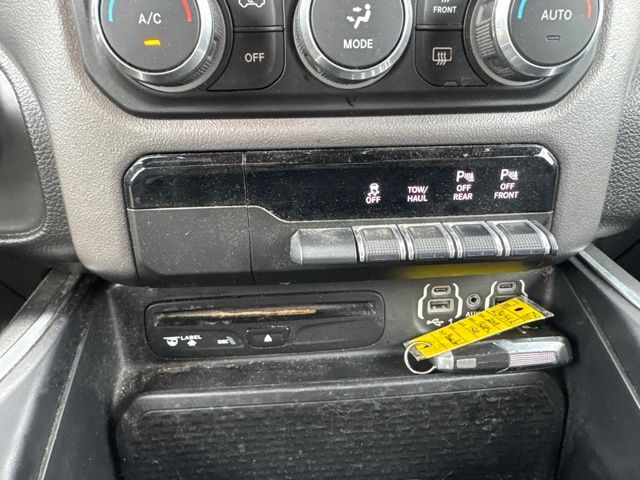2019 Ram 1500 Big Horn/Lone Star Random Lake WI