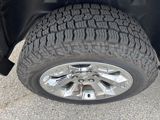 2019 Ram 1500 Big Horn/Lone Star Random Lake WI