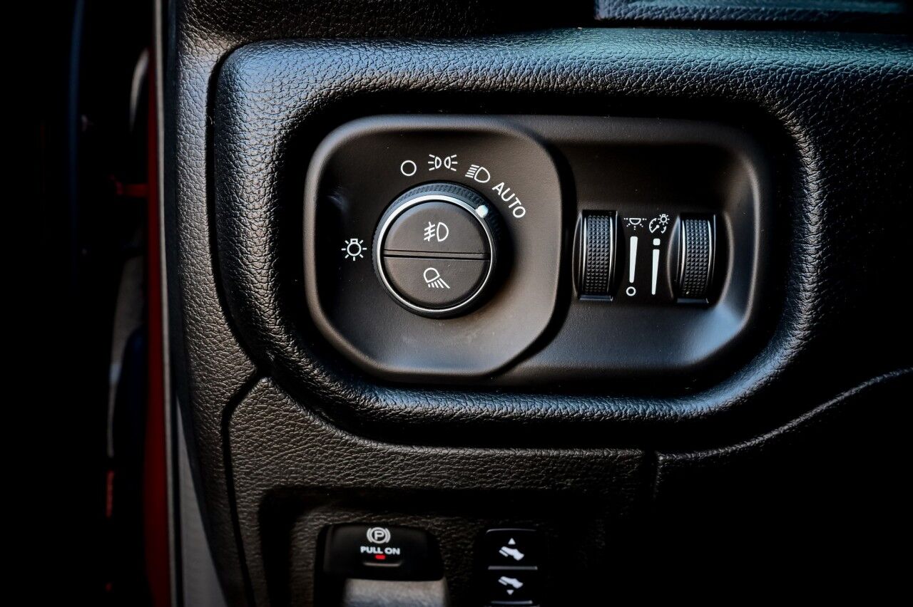 2019 Ram 1500 Big Horn/Lone Star, Nav, Blind Spot, Cross Traffic Detection Springfield NJ